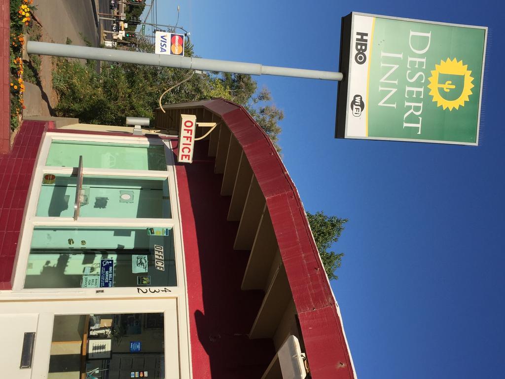 Desert Inn Westmorland Exterior photo